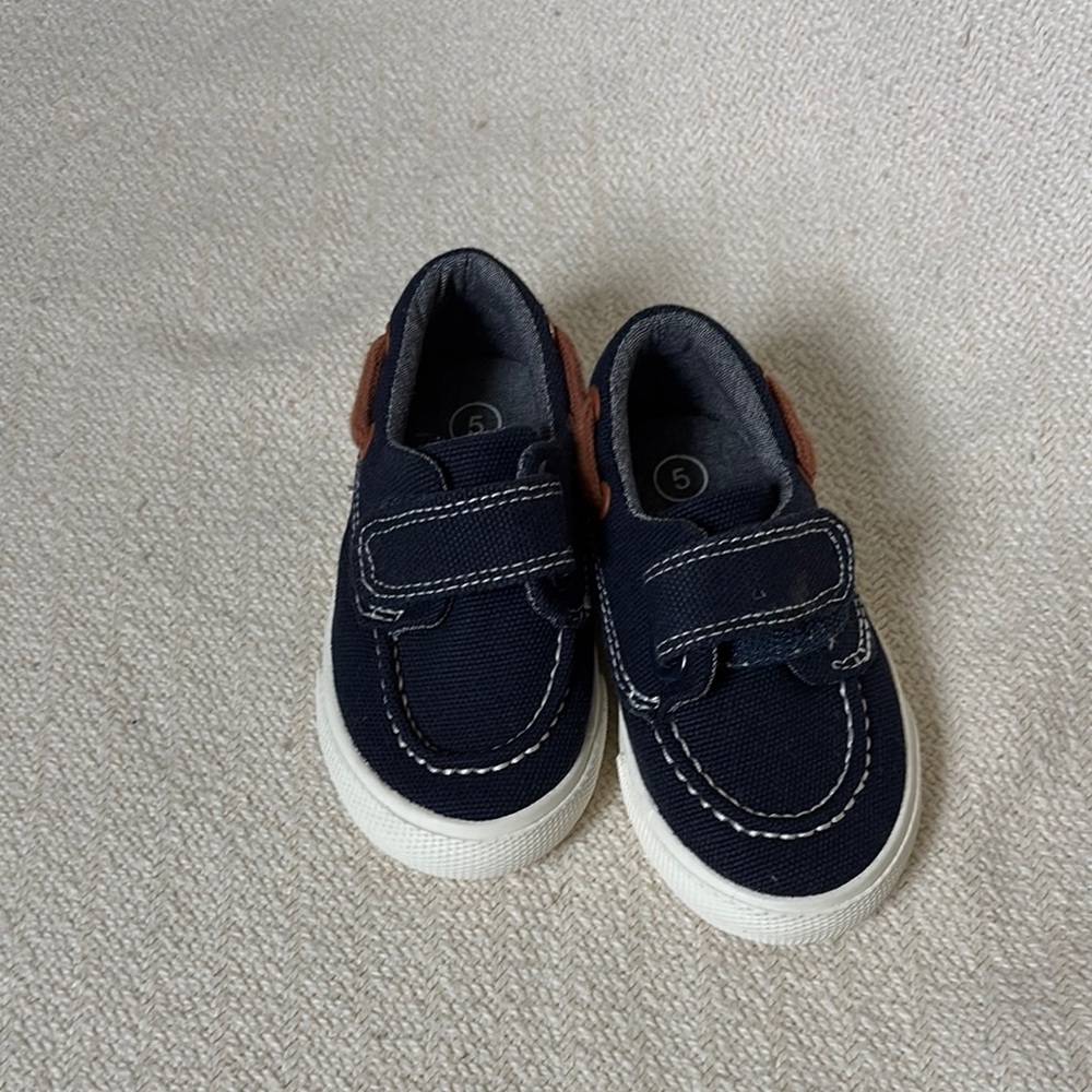 Cat & Jack Navy Blue Kids Shoes with Velcro Strap